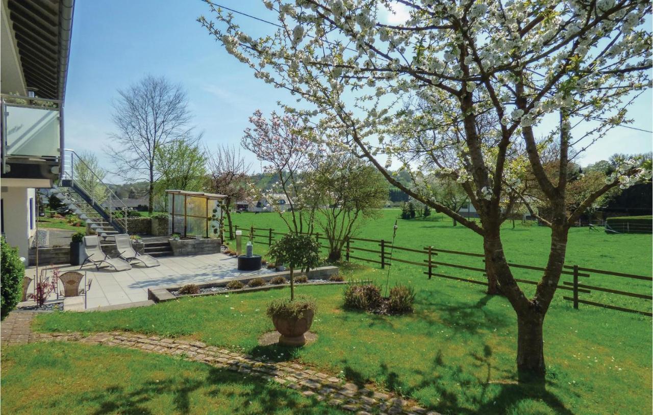 Cozy Apartment In Koerperich-Obersgegen With Wifi Korperich Eksteriør bilde